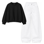 Baggy Jeans With Oversized Sweatshirt
