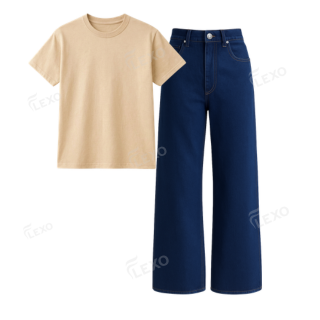 Darkblue Baggy Jeans With Regular T-Shirt