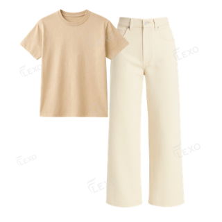 Beige Baggy Jeans With Regular T-Shirt