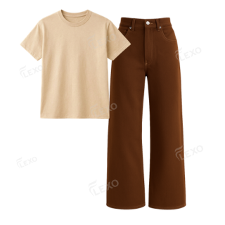 Brown Baggy Jeans With Regular T-Shirt