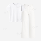 White Baggy Jeans With Regular T-Shirt